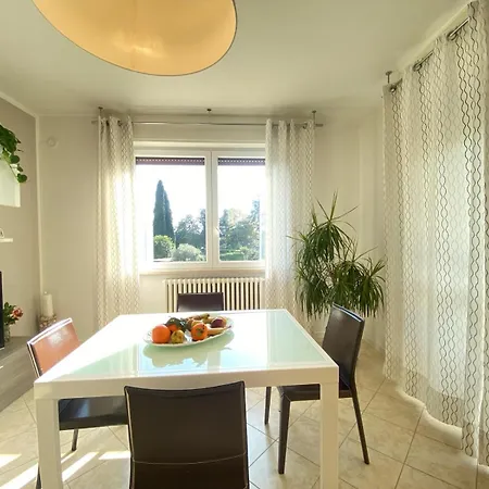 Casa Matilde * توسكولانو ماديرنو